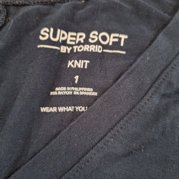 Torrid Super Soft knit tshirt size1/1X - Picture 4 of 4